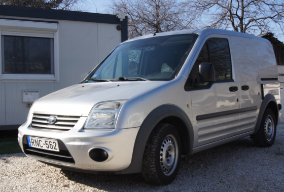 Ford Connect Normál teherautó bérlés Renault Kangoo premium teherautó