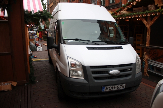 Hannoveri teherautózás Bérelt teherautóval Hollandiában