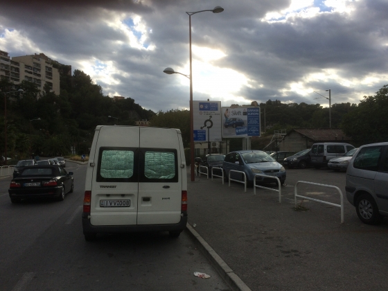 Bérelt teherautóval a Francia Riviérán Bérelt teherautóval a Francia Riviérán