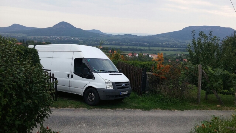Felirat mentes teherautó Feliratmentes mentes, bérelhető teherautó